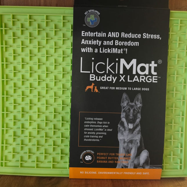 Lickimat Buddy green XL Lick mat
