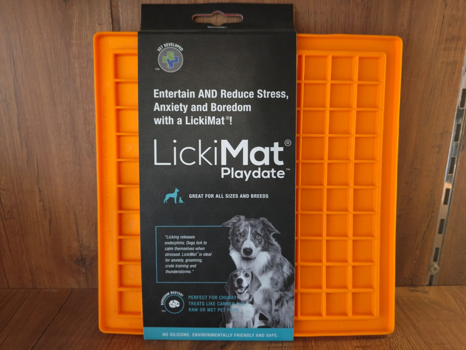Lickimat Playdate-orange Lick mat